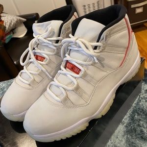 Jordan 11 platinum tints